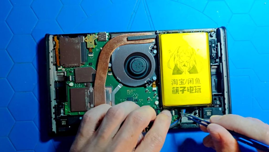 Nintendo Switch 2 Modder Mejora La Bateria Con Una Actualizacion No Oficial De 8000 Mah