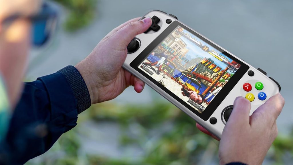 Unico Game Pocket Player Es Una Consola Portatil Con Licencia De Snk Que Necesitas Comprar 1